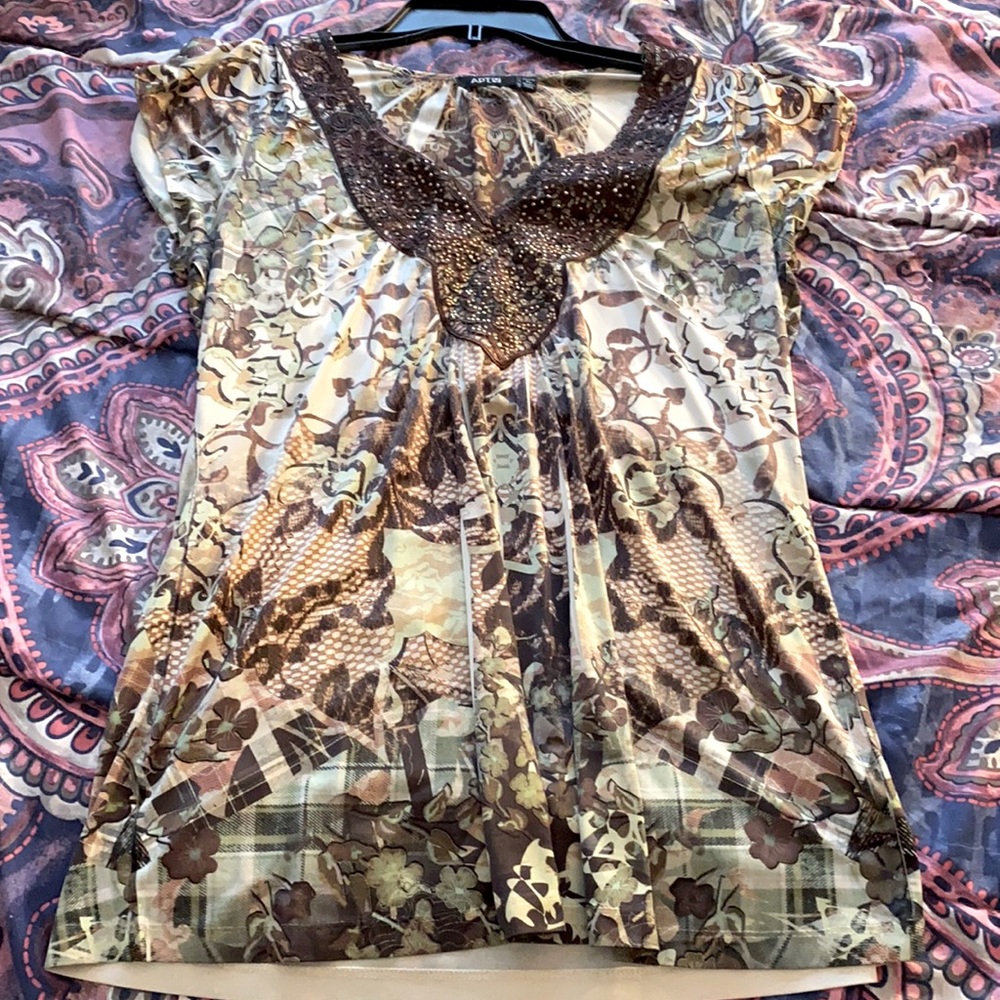 Apt 9 blouse